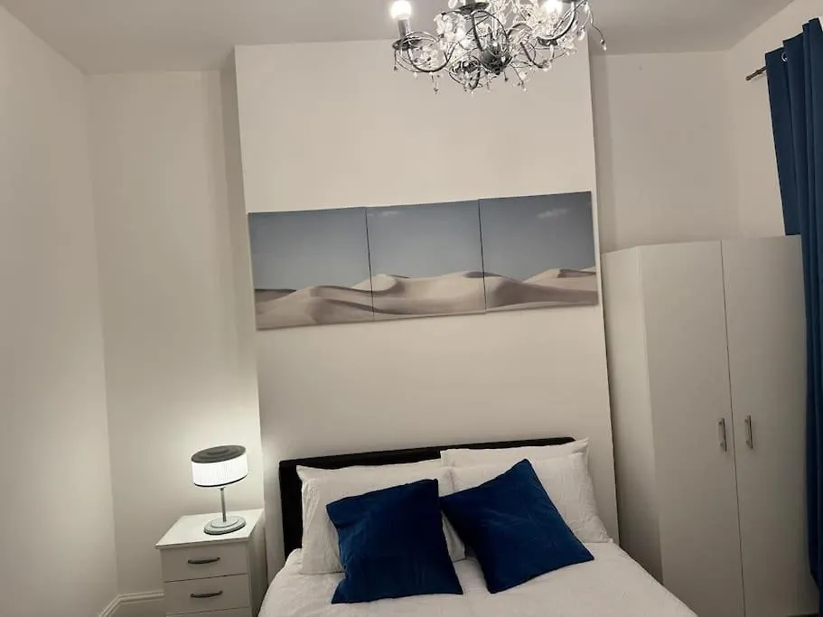 Riverside Haven Room 2 Londra Birleşik Krallık
