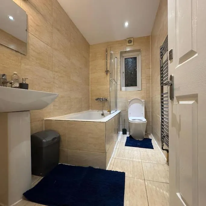 Riverside Haven Room 2 Londra Daire